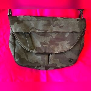 Lululemon All Night Festival Bag 5L